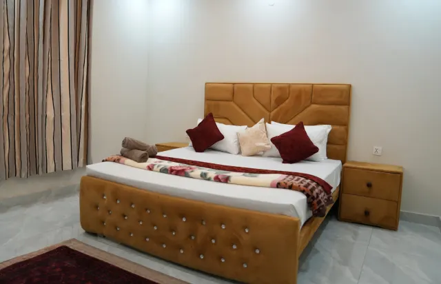 Live Like a Local in Cozy Comfort